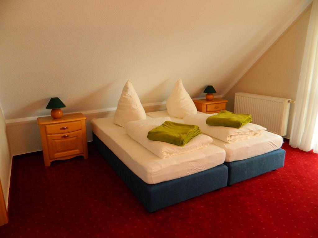 Messeapartment, Messezimmer Sehnde Szoba fotó