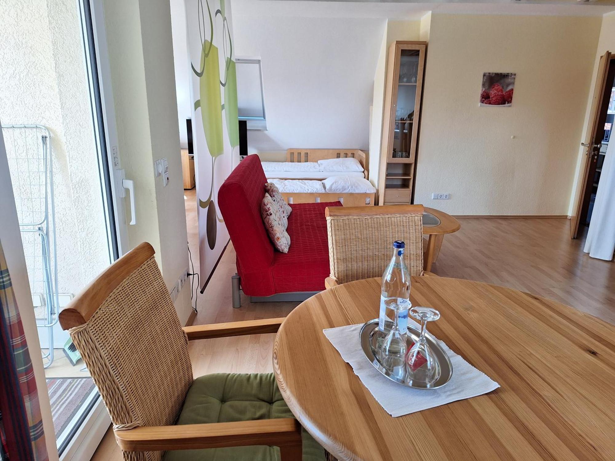 Messeapartment, Messezimmer Sehnde Szoba fotó