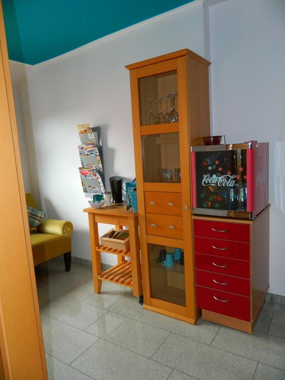 Messeapartment, Messezimmer Sehnde Szoba fotó