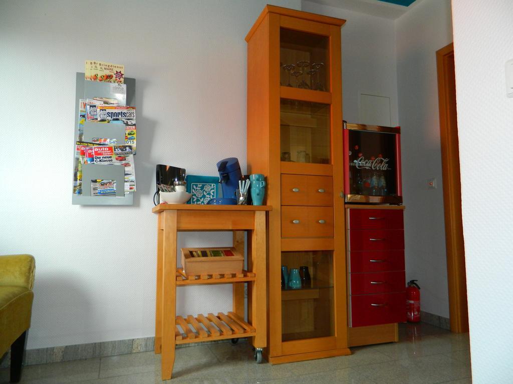 Messeapartment, Messezimmer Sehnde Szoba fotó